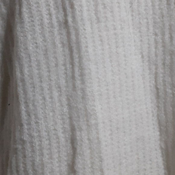 Sweater - Picture 2 of 4